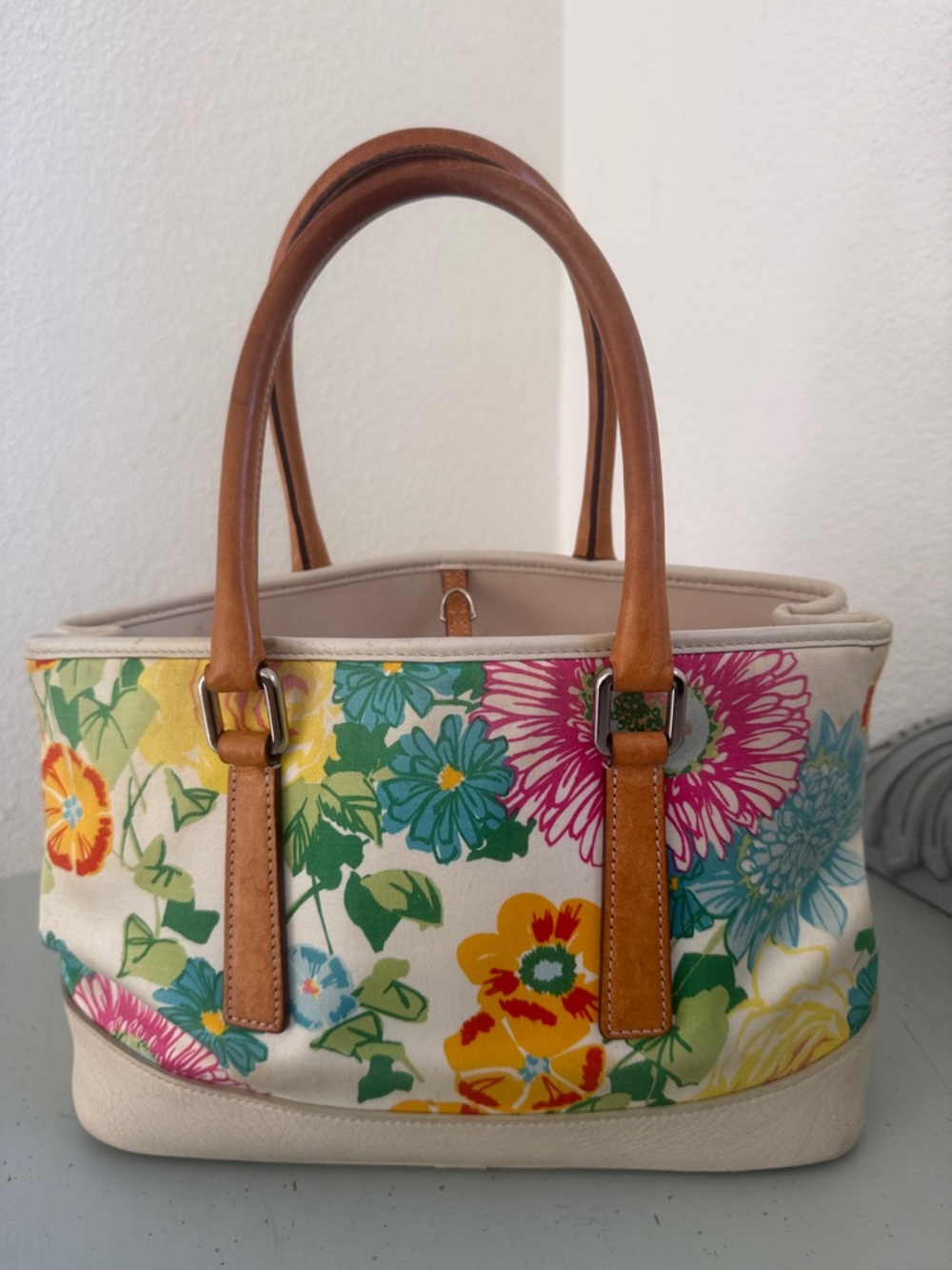 2002Vintage Y2K Coach Hamptons Floral Tote 7746, Printed Canvas and Vachetta - Picture 5 of 12
